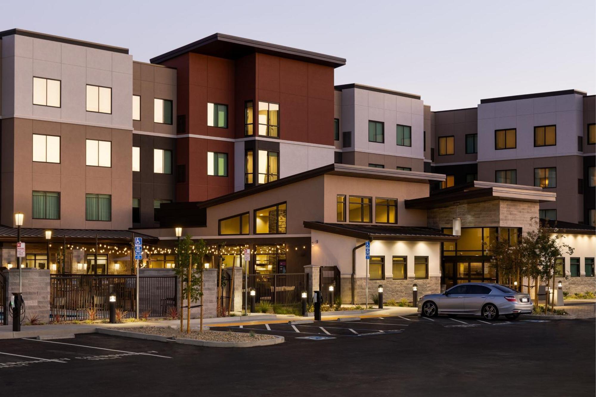 Residence Inn By Marriott Fairfield Napa Exteriör bild